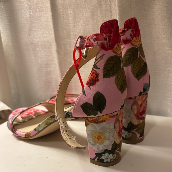 Nine West Pink Floral Heels - Picture 2 of 5